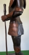 Bronzeskulptur "Ritter mit Schwert"