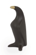 schwarze Pinkwin Skulptur mit goldenem Schnabel