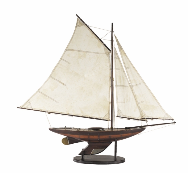 Authentic Models Yacht Ironsides AS167
