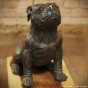 Hundefigur aus Bronze