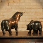 bronzefigur bulle und bär