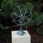 Sphären-Sonnenuhr Himmelskugel auf Bronze-Standfuß