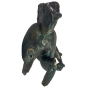 Befestigung der Bronzeskulptur Eichhörnchen 