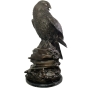 Bronzeskulptur "Mäusebussard auf Felsen"