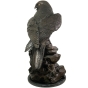 Bronzeskulptur "Mäusebussard auf Felsen"
