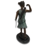 Schräge Rückansicht der Bronzefigur Diana