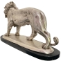 Bronzeskulptur "Silberner Löwe" auf Marmorsockel