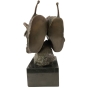 Bronzeskulptur "Pferdeköpfe" auf Marmorsockel