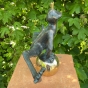 Bronzeskulptur "Froschkönig Dietmar" als Wasserspeier