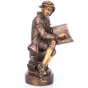 Weitere Frontansicht der Bronzeskulptur "Der Advokat"