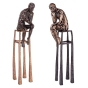Frontansicht der Bronzeskulptur "Die Denker im Set"