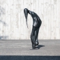 Bronzeskulptur "Modest" von Nele Serpieters