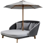 Cane-line Peacock Daybed mit Sonnenschirm