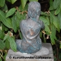 Bronze-Mädchen mit Flöte