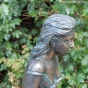 gartenskulptur-mädchen mit Füllhorn 88429  