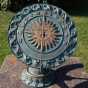 Bronzeskulptur Sonnenuhr Renaissance auf Standfuß