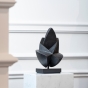 Bronzeskulptur "Musing" von Sofia Speybrouck