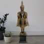 Beispiel Frontansicht des Holzbuddha