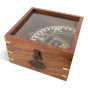 Authentic Models Sextant in einer Holzbox