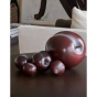 Skulptur "Plum" von Selma Calheira