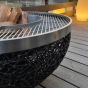 rufer.swiss "drato Sfera" Feuerschalengrill mit o-teppanyaki