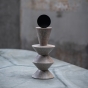 Skulptur "Constantin Totem" von Tatiana Queiroz