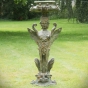 Bronzeskulptur "Griechische Sphinx" als Wasserspeier