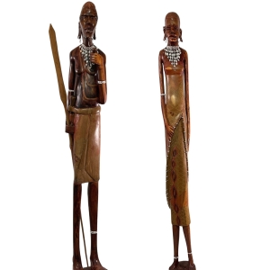 Holzskulpturen "Massai Krieger mit Frau", handgeschnitzt