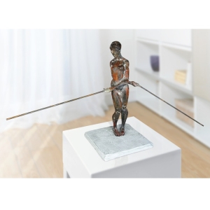 Beispielansicht der Bronzeskulptur "Stabtanz"