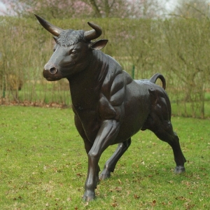 Stierskulptur groß XXL Bronzestier