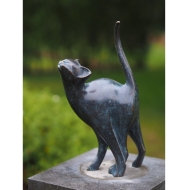 Bronzekatze für den Garten