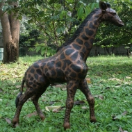 Bronzeskulptur Giraffe Gartenskulptur
