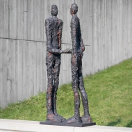 To Greet Bronzeskulptur von Gardeco