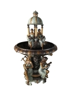 Bronzebrunnen "Dombrunnen mit 8 Frauen"