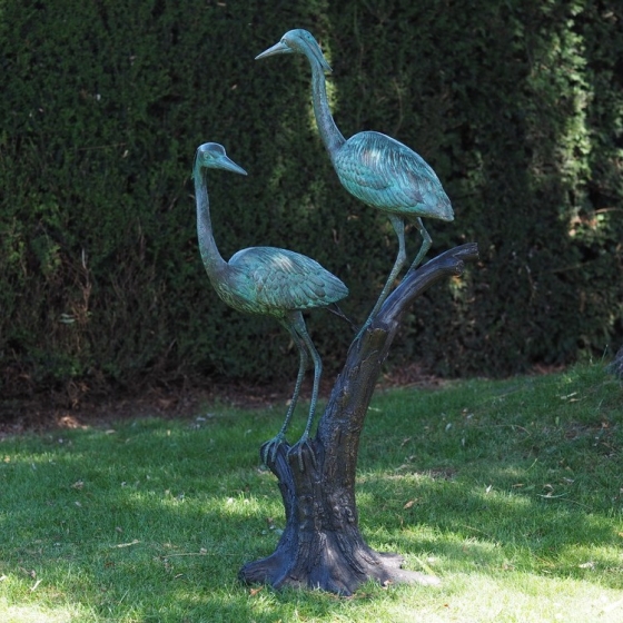 Bronzeskulptur "Zwei Kranich Reiher auf Baumstumpf"