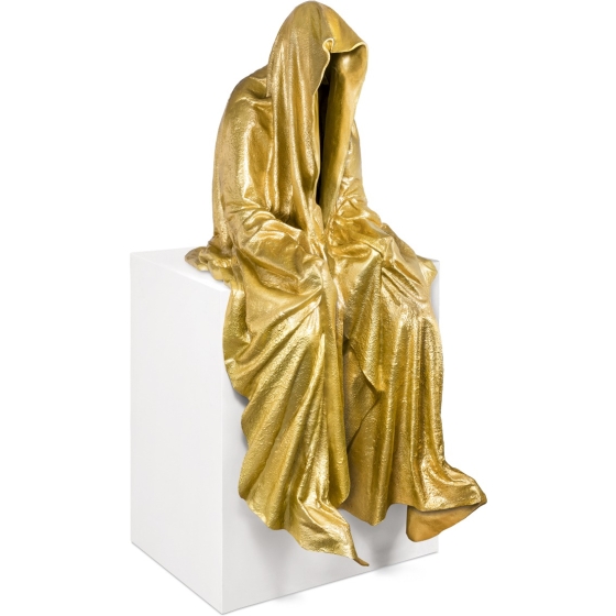 Frontansicht der Bronzeskulptur "Kantenhocker (Gold)"