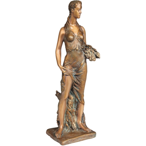Frontansicht der Bronzeskulptur "Sommer"