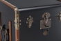 Authentic Models Beistelltisch als Koffertruhe in schwarz MF079B